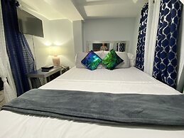 Nice 2bedroom Apt With Patio Included to