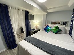 Nice 2bedroom Apt With Patio Included to