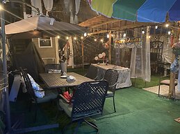 Nice 2bedroom Apt With Patio Included to