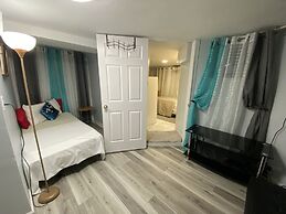 Nice 2bedroom Apt With Patio Included to