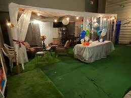 Nice 2bedroom Apt With Patio Included to