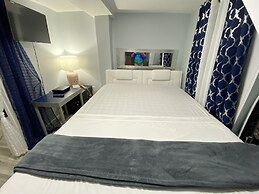 Nice 2bedroom Apt With Patio Included to