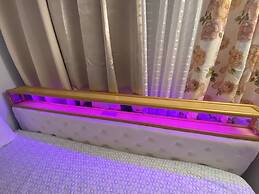 Nice 2bedroom Apt With Patio Included to