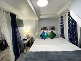 Nice 2bedroom Apt With Patio Included to