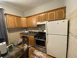 2cozy Apt W/ Fast Transportation To New York City