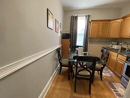 2cozy Apt W/ Fast Transportation To New York City