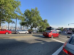 2cozy Apt W/ Fast Transportation To New York City