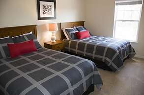 Lucaya 3 Bedroom 2 Bath Townhome!