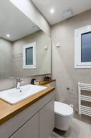 Serene 1 BR Apartment in Koukaki