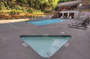 Country Roads By HoneyBear Cabins