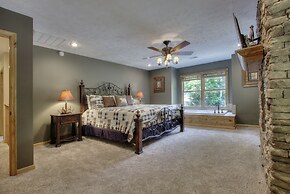 Country Roads By HoneyBear Cabins