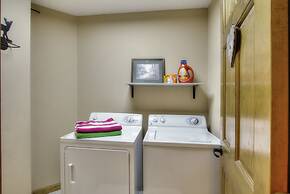 Country Roads By HoneyBear Cabins