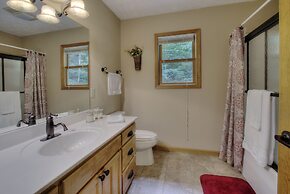 Country Roads By HoneyBear Cabins