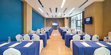 Holiday Inn Express Shenzhen North Station by IHG