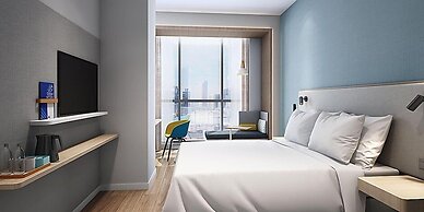 Holiday Inn Express Shenzhen North Station by IHG