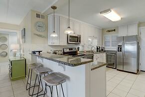 Spotted Sandpiper Condo Easy access to Pier, Pool and Beach Access are