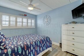 Spotted Sandpiper Condo Easy access to Pier, Pool and Beach Access are