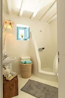 Karkos Beachfront Villa  Private pool