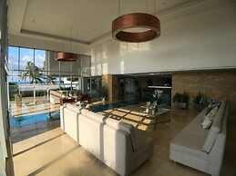 Ocean Drive Club House- Cartagena