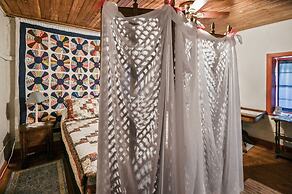 Stein Haus Ranch 4 Bedroom Home by RedAwning