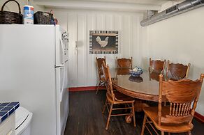 Stein Haus Ranch 4 Bedroom Home by RedAwning