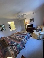 The Glen 60 3 Bedroom Condo by RedAwning