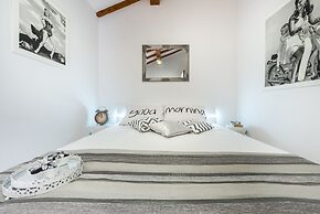 Lapad Beach Apartment Tolja