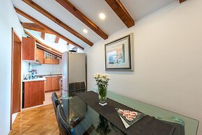 Lapad Beach Apartment Tolja