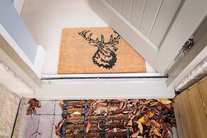 Impeccable 2-bed Apartment in Chipping Norton