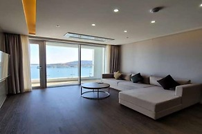 Ramada Suites Geoje 