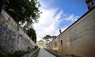 Stunning 6-bed Private Villa With Pool Near Venice