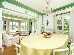 Stunning 6-bed Private Villa With Pool Near Venice