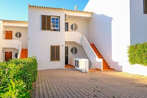 Immaculate 1-bed Apartment in Albufeira