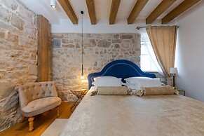 Villa Bante - Luxury Stone House