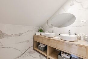 Villa Bante - Luxury Stone House