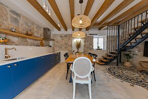 Villa Bante - Luxury Stone House