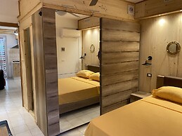 Apartment Sailing Yacht With Outdoor Swimmingpool