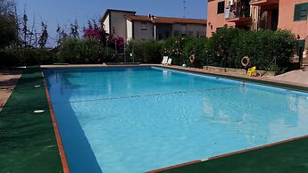 Apartment Sailing Yacht With Outdoor Swimmingpool