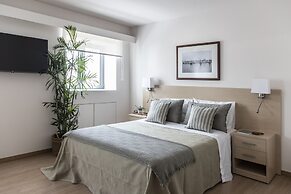 Gallery Suites & Residences, Piraeus