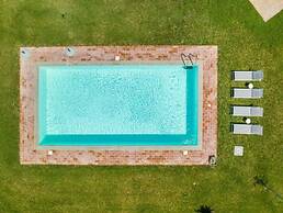 Charming 10 pax Villa in Cortona With Private Pool