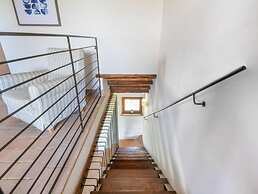 Charming 10 pax Villa in Cortona With Private Pool