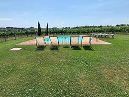 Charming 10 pax Villa in Cortona With Private Pool