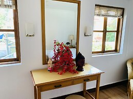 Seaside one Bedroom Apartment