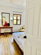 Seaside one Bedroom Apartment