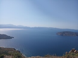 Nektarios Village House Near to Spinaloga