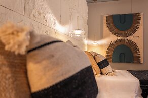 Casa Aakal Lagoon Front