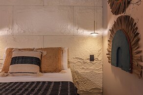 Casa Aakal Lagoon Front