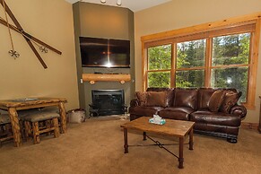 Trapper's Crossing #8761 by Summit County Mountain Retreats