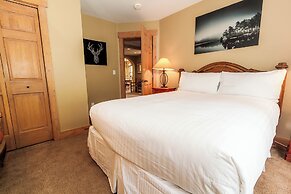 Trapper's Crossing #8761 by Summit County Mountain Retreats