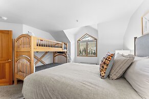 Gateway #5040 by Summit County Mountain Retreats